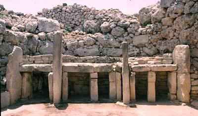 ggantija_temples_3.jpg